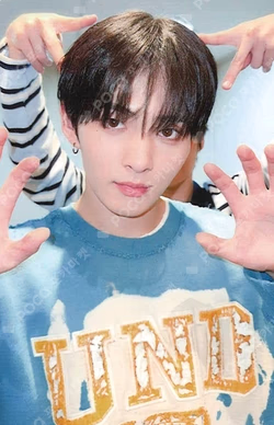 LOST Rising Star Takuma photocard image