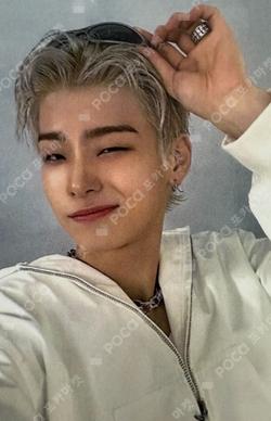 X-82 JJMUZE Kim Do Gyun photocard image