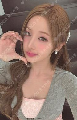 2025 KISS OF LIFE 2ND OFFICIAL FANCLUB KIT [KISSY] BELLE photocard image