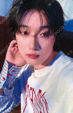 IRISED WHISTLE JAEHAN photocard image