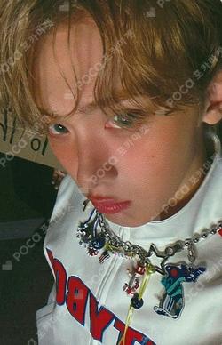 CHAMELEON JUMP UP YoonSanha photocard image