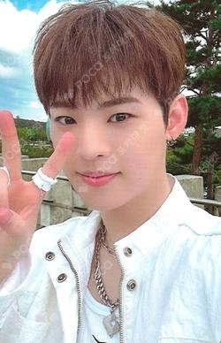 UNBROKEN SILENCED VER. HYOJIN photocard image