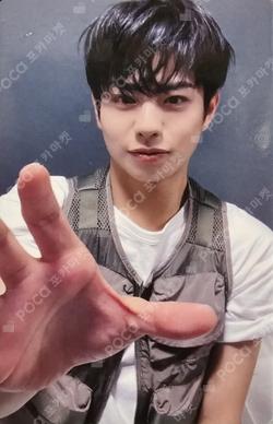 LOVE ANECDOTE(S) JUMP UP KEITA photocard image