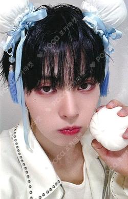 LOST JUMP UP Takuma photocard image