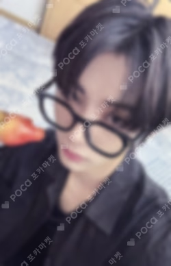 No Genre YIZHIYU WINNER TAESAN photocard image