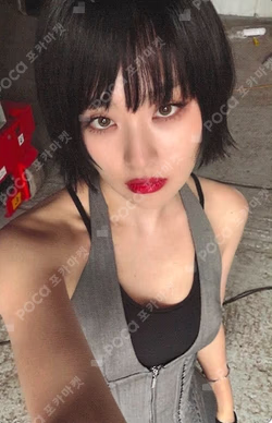 TILT DOLL KEY RING SEULGI photocard image