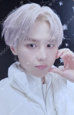 Eternal White Photo Book Ver. Black Ver.