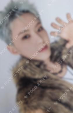 SEVENTEEN 2026 SEASON'S GREETINGS