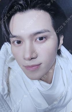 Eternal White Photo Book Ver. Black Ver. HENDERY photocard image