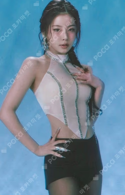 NMIXX POP-UP STORE [EPISODE 1: ZERO FRONTIER] TRADING CARD KYUJIN photocard image