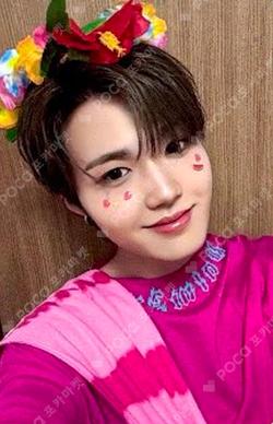 LOVE PULSE YES24 WINNER DOYOUNG photocard image