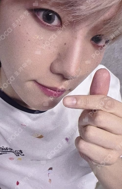 Essence of Reverie Whoop Japan Store BAEKHYUN photocard image