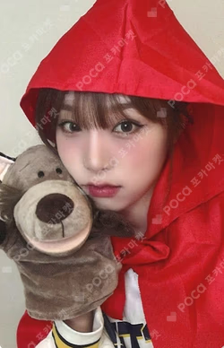 Blooming Wings EVERLINE YENA photocard image