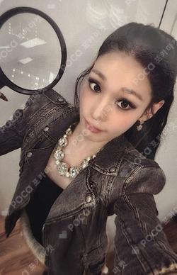 ALLDAY PROJECT BROADCAST ANNIE photocard image