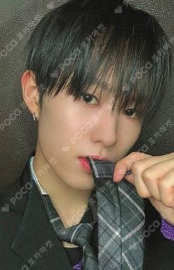 O-RLY? StarRiver WINNER HYUI photocard image