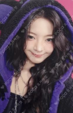 TUNNEL VISION MAKESTAR LIA photocard image