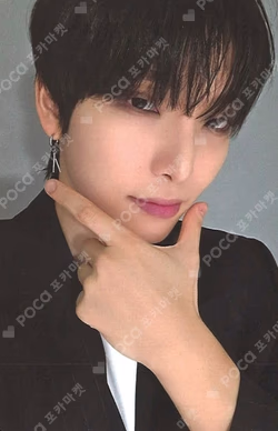 ONEUS 2024 FAN CONCERT 'Between the Earth and the Moon Pt.2' in TAIPEI RANDOM TRADING CARD SEOHO photocard image