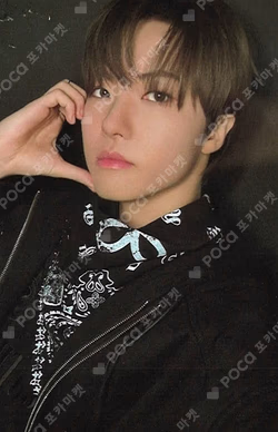 HOUSE OF TRICKY : WRECKING THE HOUSE HIKER ver. JUNGHOON photocard image