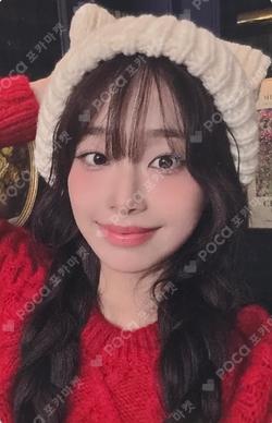 CHUU 2ND TINY-CON ‘Let’s Meet There When the First Snow Falls' TRADING PHOTO CARD Chuu photocard image