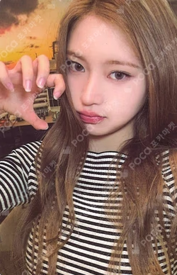 DANCING ALONE IDOUSTAGE HAUM photocard image