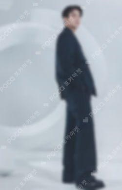 SEVENTEEN WORLD TOUR [NEW_] IN JAPAN PHOTO CARD DK photocard image