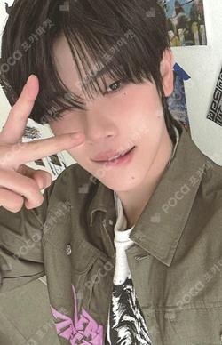 CLOSER TO MY ARCHIVE PHOTO KEYCHAIN SET