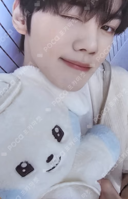 zeroni Angel REWARD KIM GYUVIN photocard image