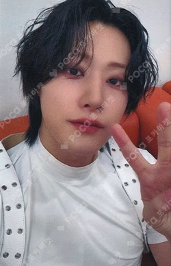 Wonderland JUMP UP YOOYONGHA photocard image