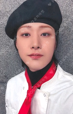 Wonderland MAKESTAR YOOYONGHA photocard image