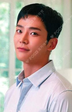 COOLEAN ROWOON photocard image