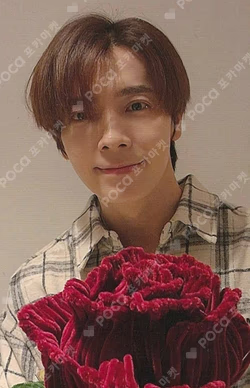 2023 D&E FANCON WORLD TOUR [DElight PARTY] in TOKYO 12th ANNIVERSARY SELFIE PHOTOCARD SET DONGHAE photocard image