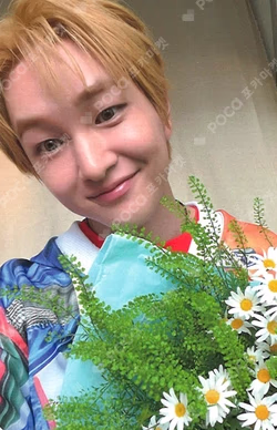 PERCENT KTOWN4U ONEW photocard image