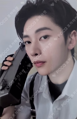 2026 SEASON'S GREETINGS [(0_1) World]