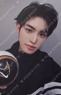 My First Flip MAKESTAR Minje photocard image