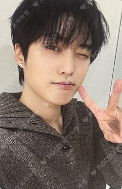 a;effect WITHMUU JACOB photocard image