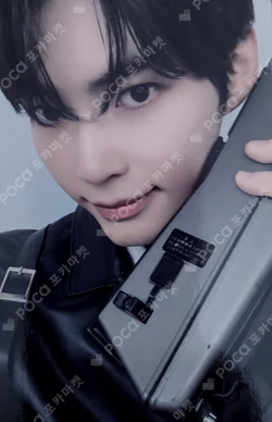 2026 SEASON'S GREETINGS [(0_1) World]