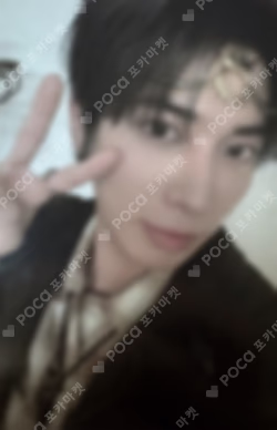 TOMORROW X TOGETHER 2026 SEASON’S GREETINGS