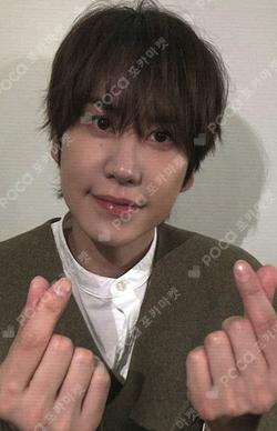 COLORS IMX STORE KYUHYUN photocard image