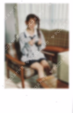 LE SSERAFIM 2026 SEASON’S GREETINGS