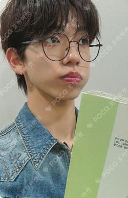 Electric Heart : Born to Glow DEAR MY MUSE HAE MIN photocard image