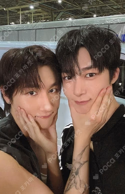 THE X QQ MUSIC Unit photocard image