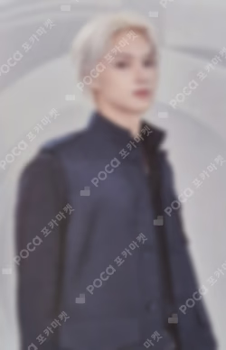 SEVENTEEN WORLD TOUR [NEW_] IN JAPAN ZIP-UP HOODIE JUN photocard image