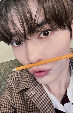 2026 SEASON'S GREETINGS [(0_1) World] YES24