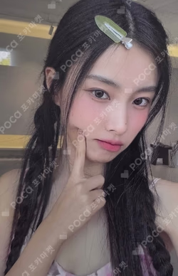 2023 SEASON GREETING FLEUR