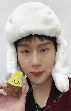 THE X APPLEMUSIC JOOHONEY photocard image