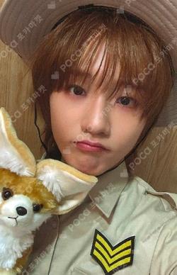 PUSH BACK APPLEMUSIC JEONGSEMIN photocard image