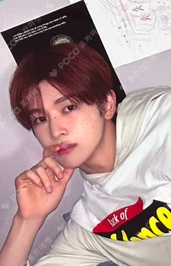 2026 SEASON'S GREETINGS RANDOM TRADING CARD SET A ver. SUNGCHAN photocard image