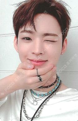 UNBROKEN NO RETREAT VER. HYOJIN photocard image