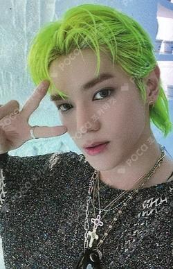 SHALALA YIZHIYU TAEYONG photocard image