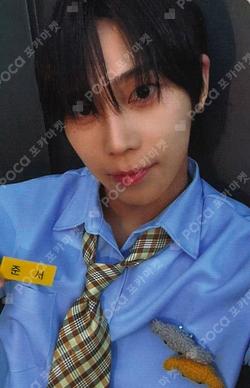 NEW CHAPTER : DESEAR ELSE ver. EVER ver. JUNSEO photocard image